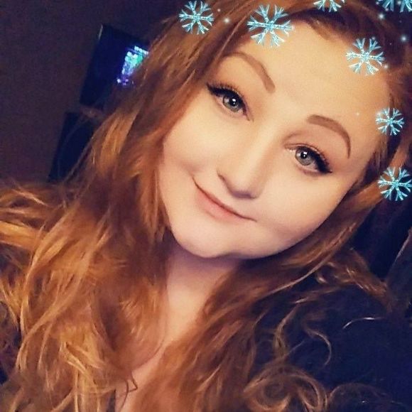 Meet your Posher, Amanda - Picture 1 of 1